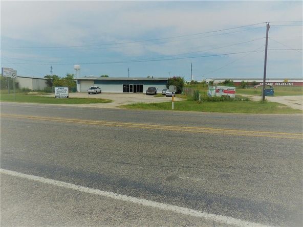 5906 Highway 66, Greenville, TX 75402